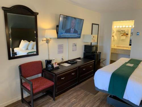 Motel @ Michigan Inn&lodge 2*